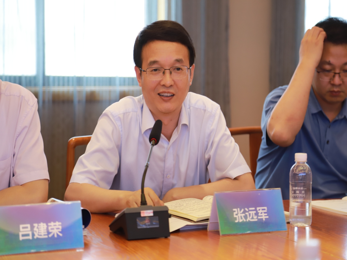 7.西北大学党委常委、副校长张远军.jpg